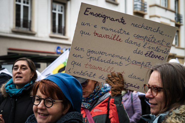 Manifestation services publics fonction publique grève fonctionnaires éducation