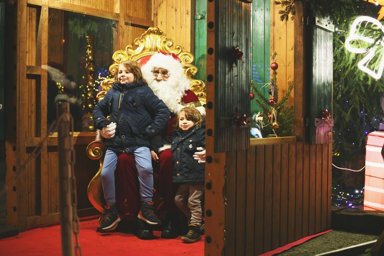 père noel Marché de Noël de Sarrebourg forêt enchantée (49)