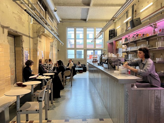 Karmen Camina club café tiers lieu sonorisation