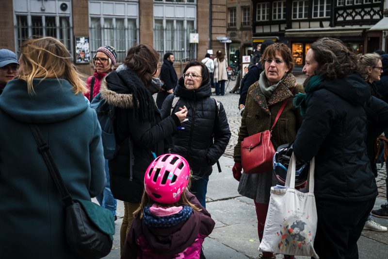 Enfants à la rue cartes postales SDF Sans-abris