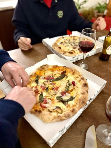 Capricciosa pizzaIMG_2998