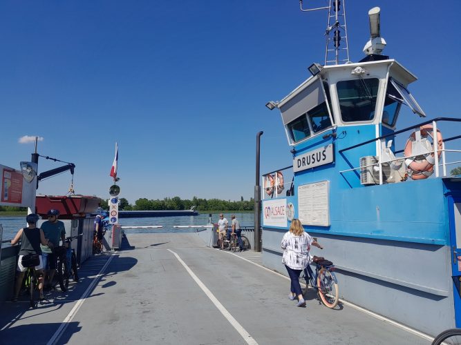 Bac Drusus Drusenheim traversée du Rhin gratuit
