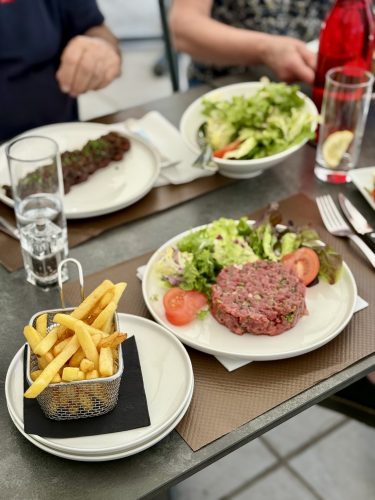 Golf du fort restaurant tartare frite IMG_5449 2