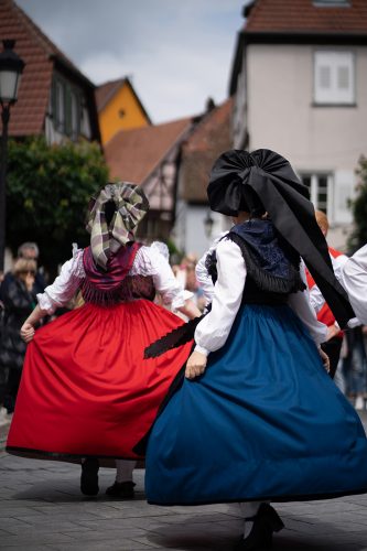 Pentecôte wissembourg costume traditionnel alsacien (3)