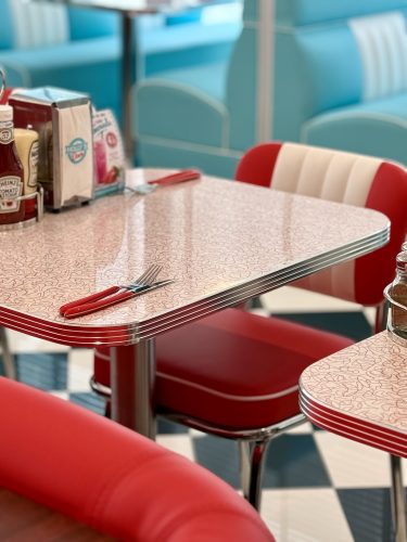 Holly&rsquo;s diner restaurant vintage burger IMG_7165 2