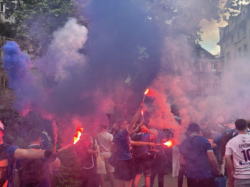 cortege supporters racing