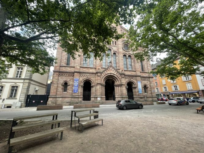 place temple neuf