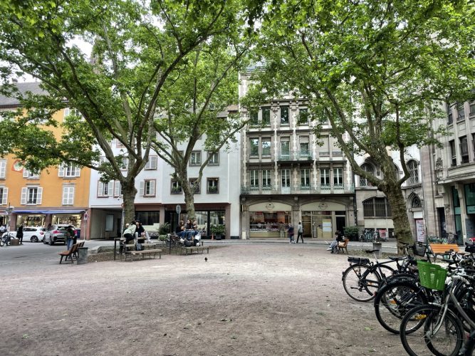 place temple neuf