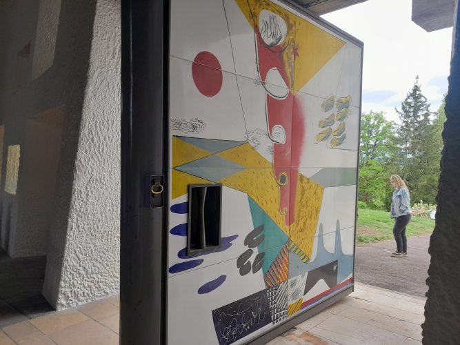 porte ronchamp chapelle Le Corbusier