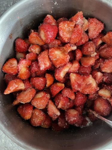 IMG_8111 confiture de fraises preparation
