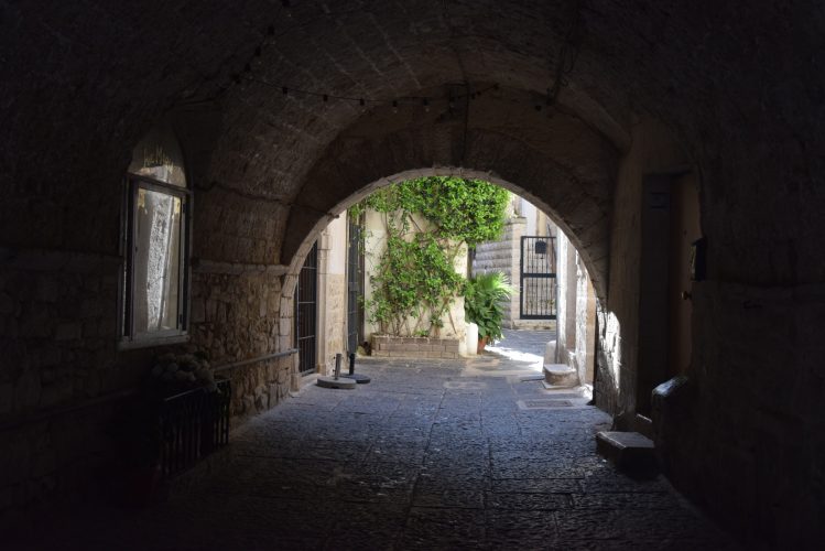 Bari