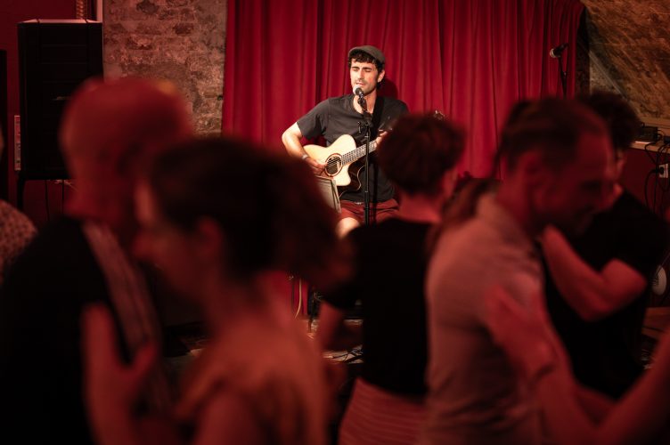 marlou  Swing jazz blues danse Lindyspot caveau tigre