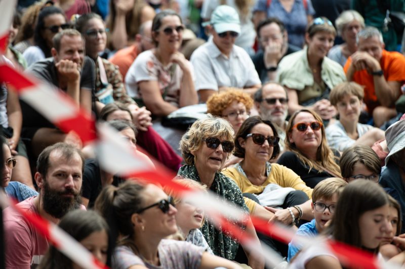 farse arts de rue spectacle culture