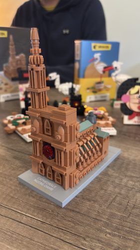 BrixCool / LEGO