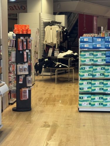 Monoprix