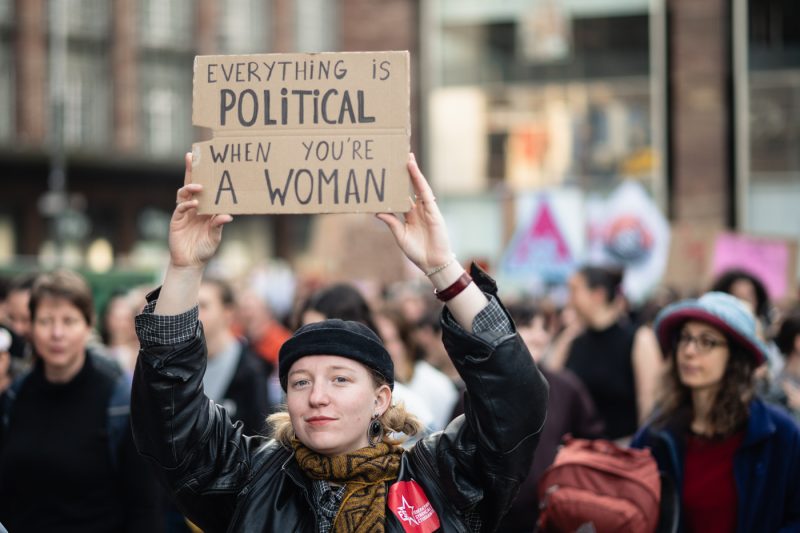 marche 8 mars femme droit feminisme vss