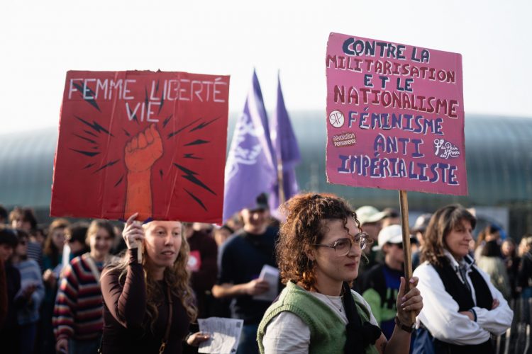 marche 8 mars femme droit feminisme vss