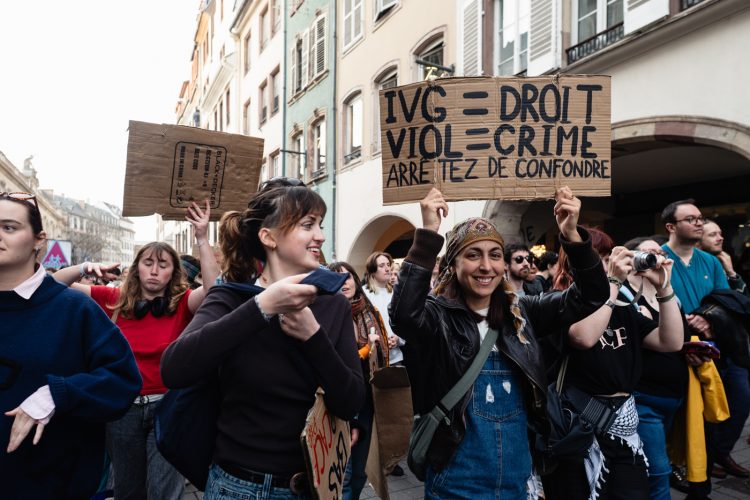 marche 8 mars femme droit feminisme vss