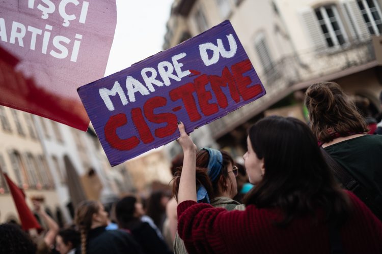 marche 8 mars femme droit feminisme vss