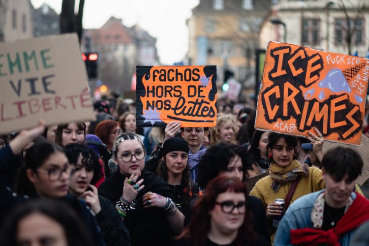 marche 8 mars femme droit feminisme vss