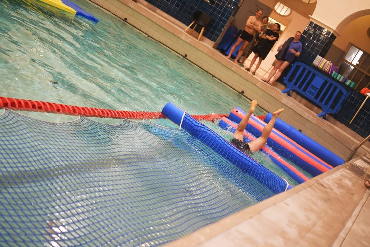 Bains municipaux soirée enchantée (32) piscine aquagym