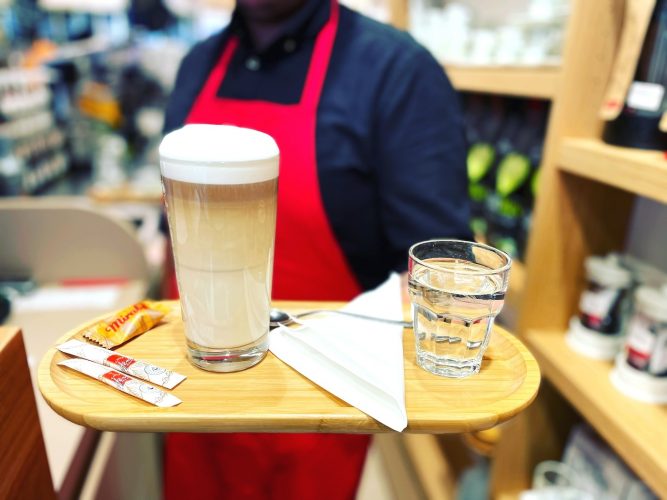Latte_machiatto_c_h