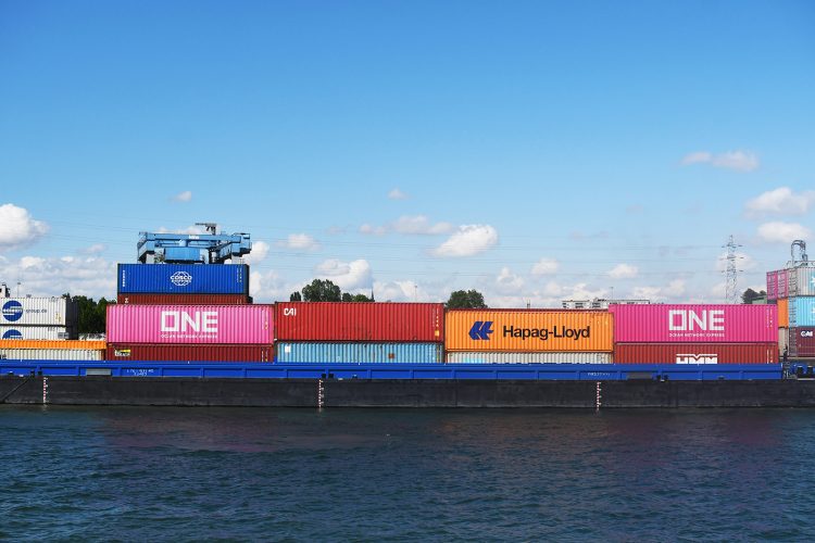 Port du rhin coop (16) containers péniche