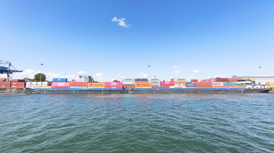 Port du rhin coop (39) Container péniche