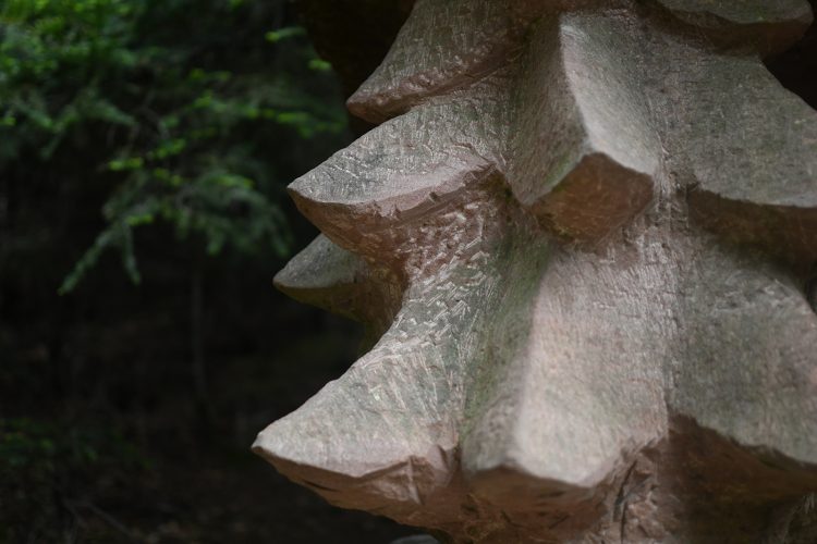 Bénédicte Weber et Sylvain Chartier Le royaume du laboureurRandonnée Oberhaslach sentier des géants sculptures vosges forêt (14)