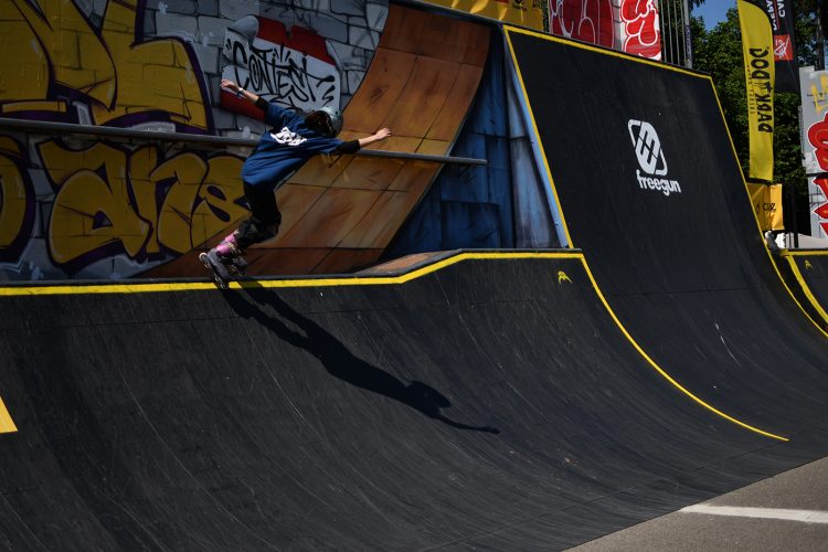 NL contest skate roller skatepark rotonde (40)