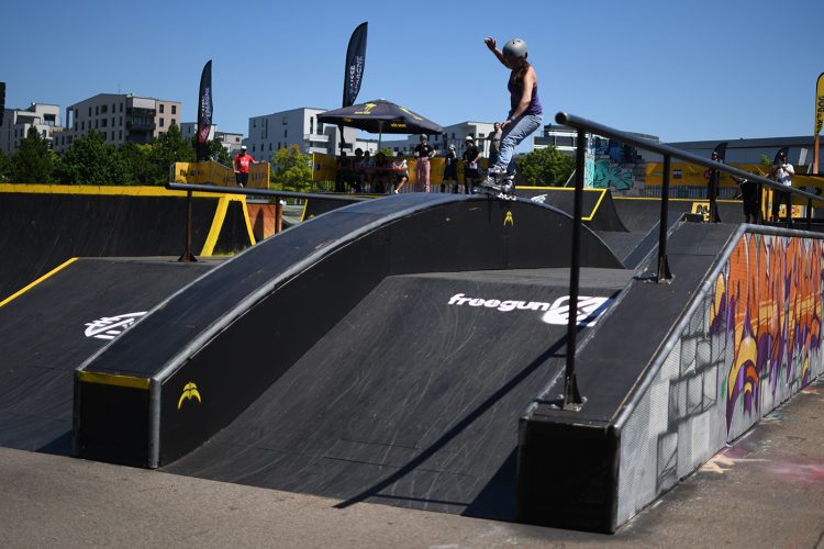 NL contest skate roller skatepark rotonde (41)