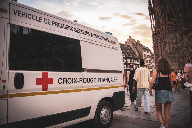 fête de la musique, croix rouge