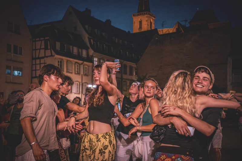 fête de la musique, danse, foule, danse, nuit, amour