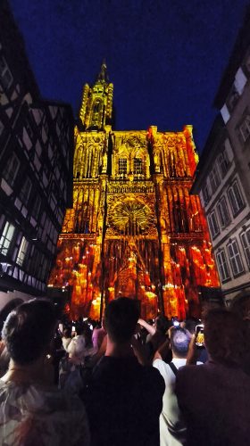 Illuminations cathédrale spectacle son et lumière été (31)