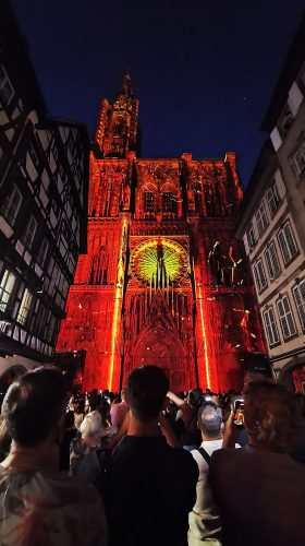 Illuminations cathédrale spectacle son et lumière été (32)