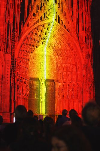 Illuminations cathédrale spectacle son et lumière été (7)