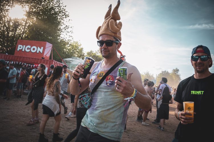 Eurockéennes, festivalier, festival, poulet