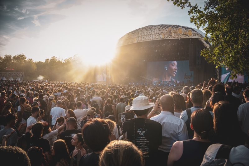 Eurockéennes, festivalier, festival, scene, foule, soleil