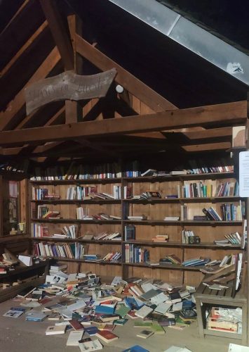 Cabane à livres vandalisée