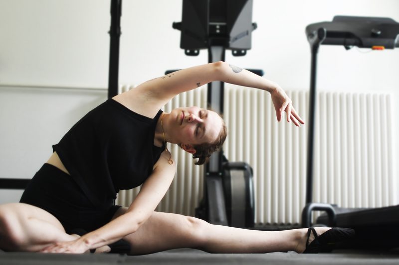 Faire du sport se bouger exercice physique yoga danse gymnastique (1)