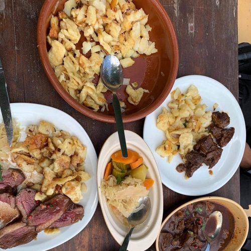 Plats alsaciens spaetzles ferme auberge Kreuzweg