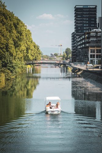 Bateaux, Docks