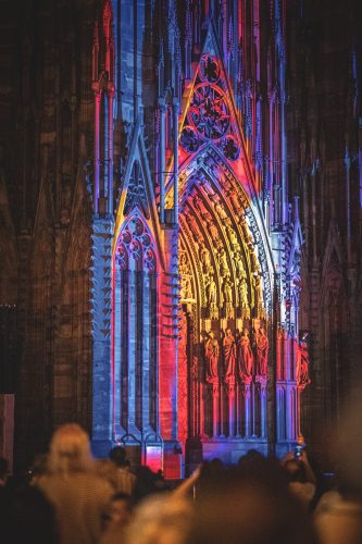 Cathédrale, illuminations, été