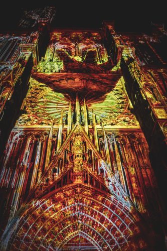 Cathédrale, illuminations, été
