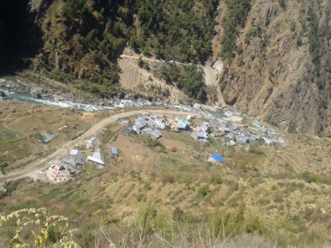 Timure, village détruit lors de la catastrophe du 26 août au Népal