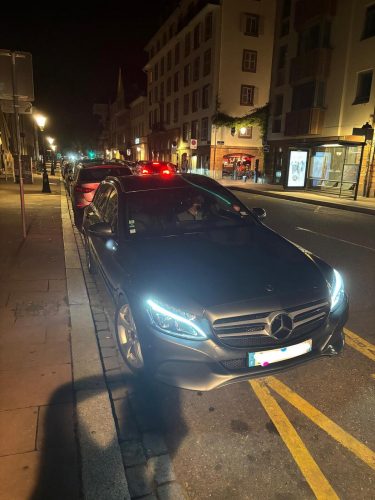 Uber chauffeur