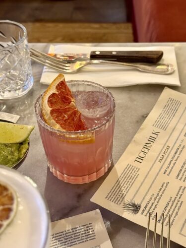 Cocktail tiger milk