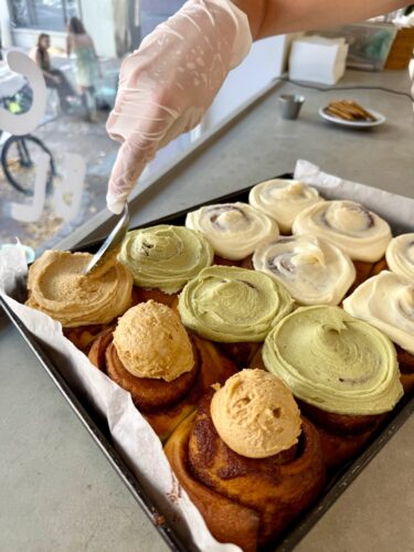 Cinamon Rolls Bloom caféIMG_3924