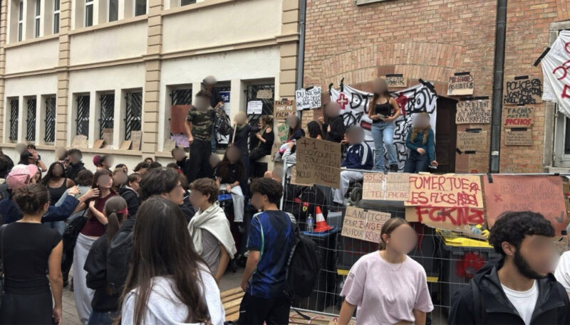 Pontonniers manif