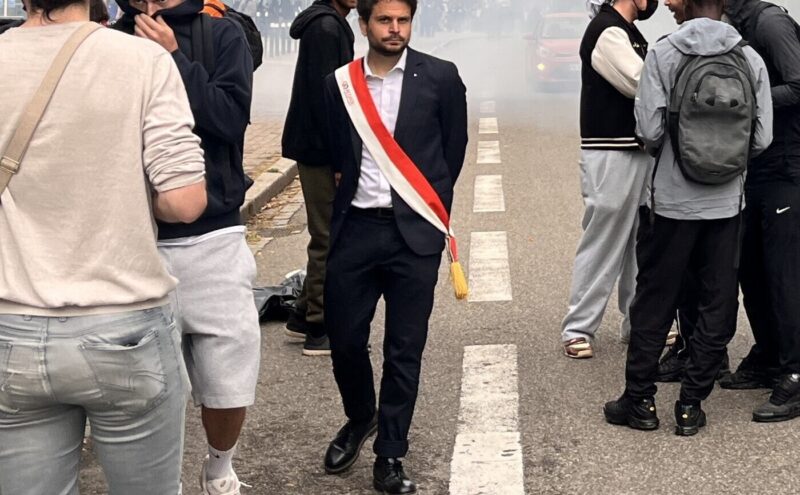 Manif lycées étudiants campus Kobryn